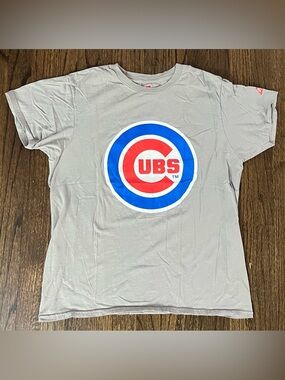 Hanes Gray Chicago Cubs Circular Logo Tee with Red and Blue Emblem